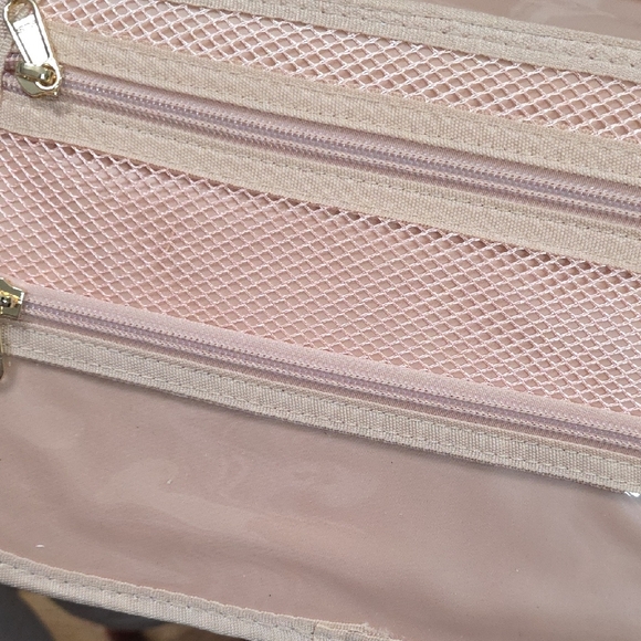 Striped Black White Women's Travel Cosmetic Toiletry Bag Multi-compatment Hangs - Picture 4 of 11